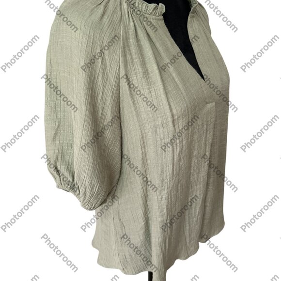 Blu Pepper Medium Sage Green Short Sleeve Gauzy Flowy Ruffle Neck Blouse - Picture 2 of 6